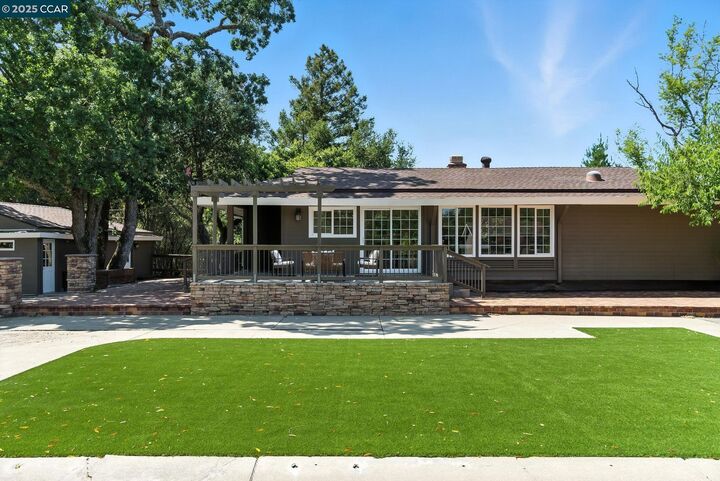 122 Stein Way  Orinda CA 94563 photo