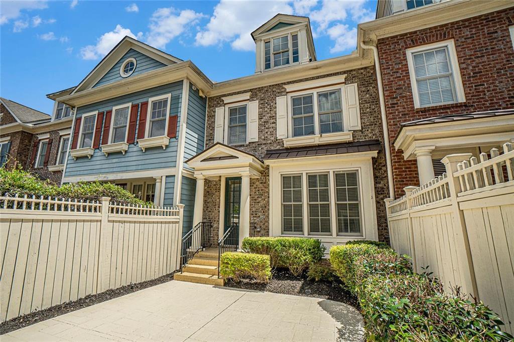 Property Photo: 6112 Holly Park Lane SE GA 30126