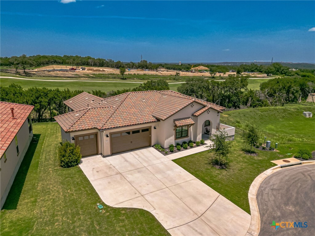 302 Sprinting Peak Drive  San Marcos TX 78666 photo