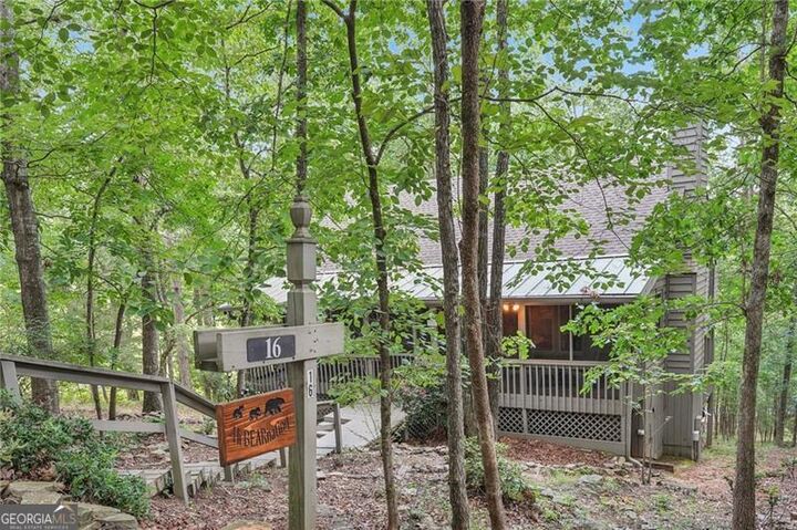 Property Photo:  16 Buckskull Knoll  GA 30143 