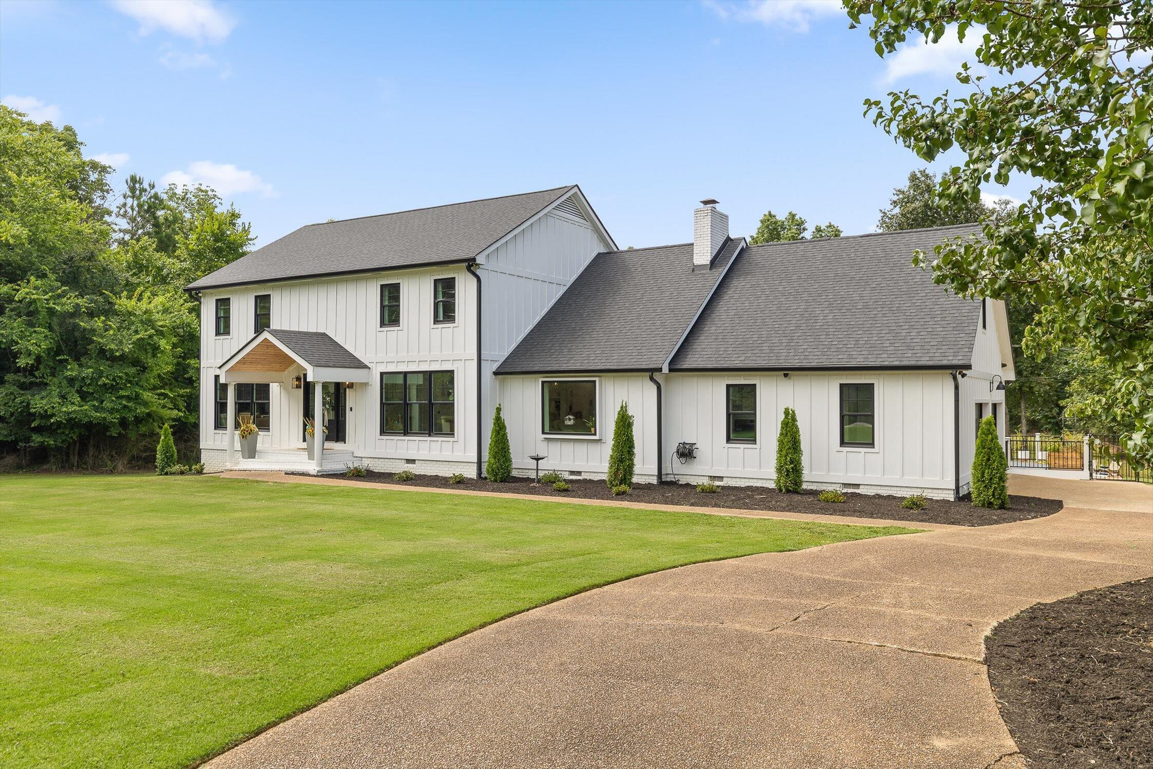 Property Photo: 9220 Hopi Trail TN 37363