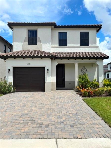 Property Photo:  5633 Cerva Ln  FL 34142 
