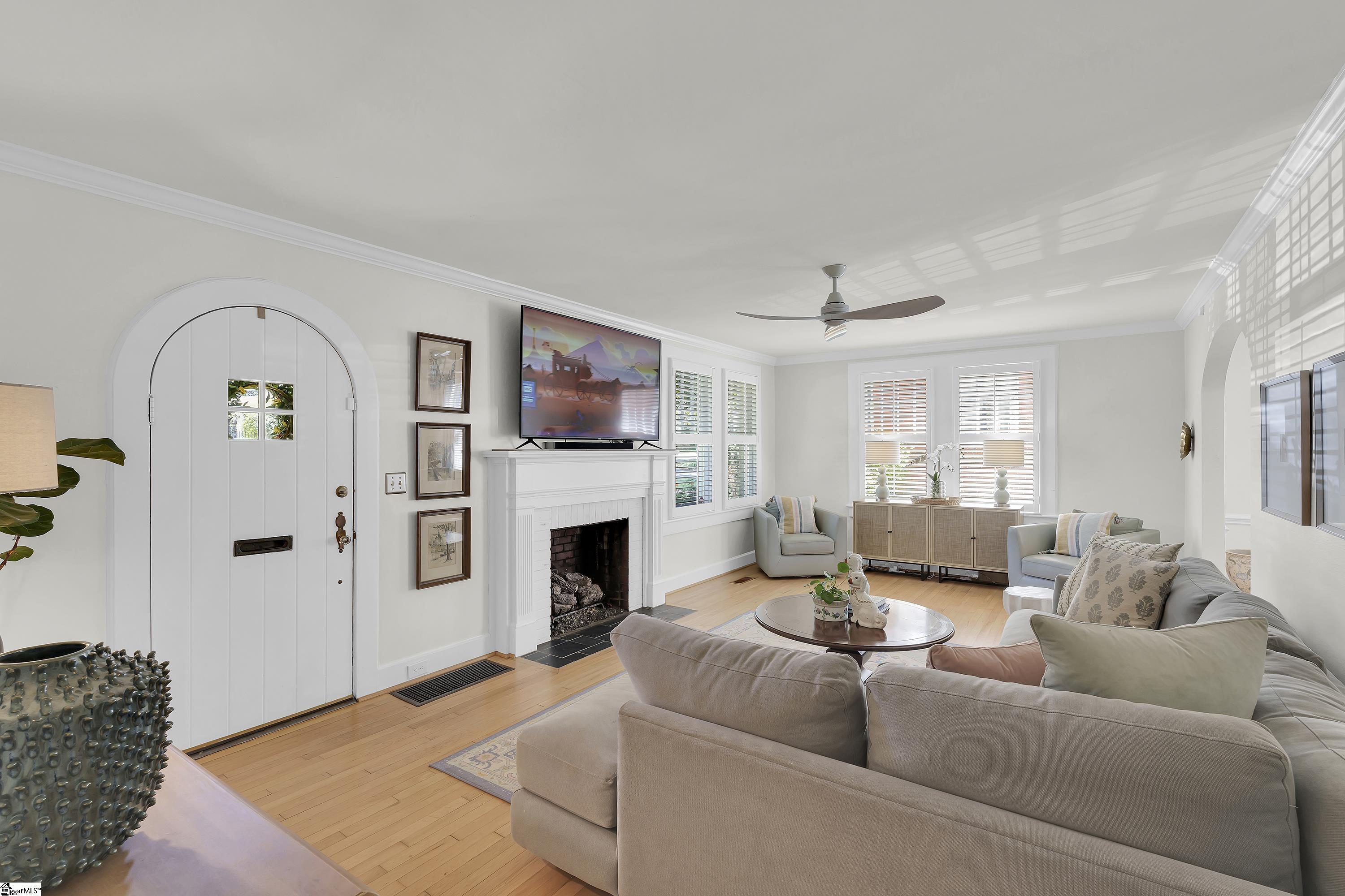 Property Photo:  104 Ponce De Leon Drive  SC 29605 