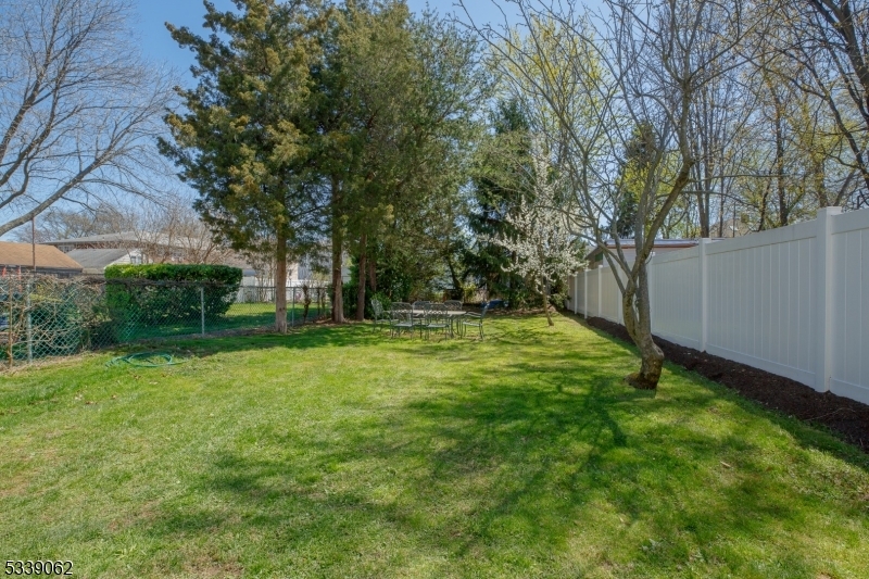 Property Photo:  516 E Blancke St  NJ 07036 