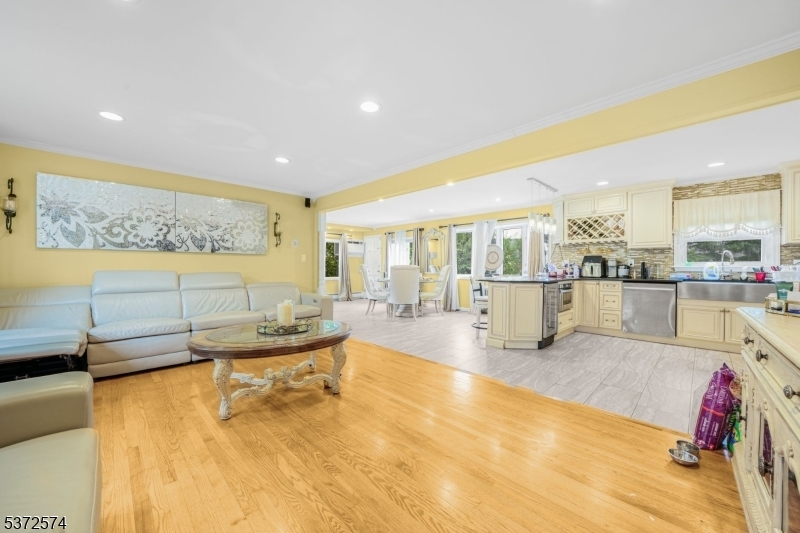 Property Photo: 1893 Arbor Ln NJ 07083