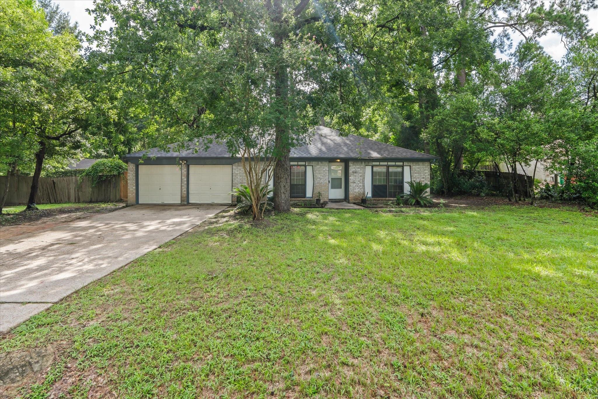 Property Photo: 25706 Glenloch Drive TX 77380