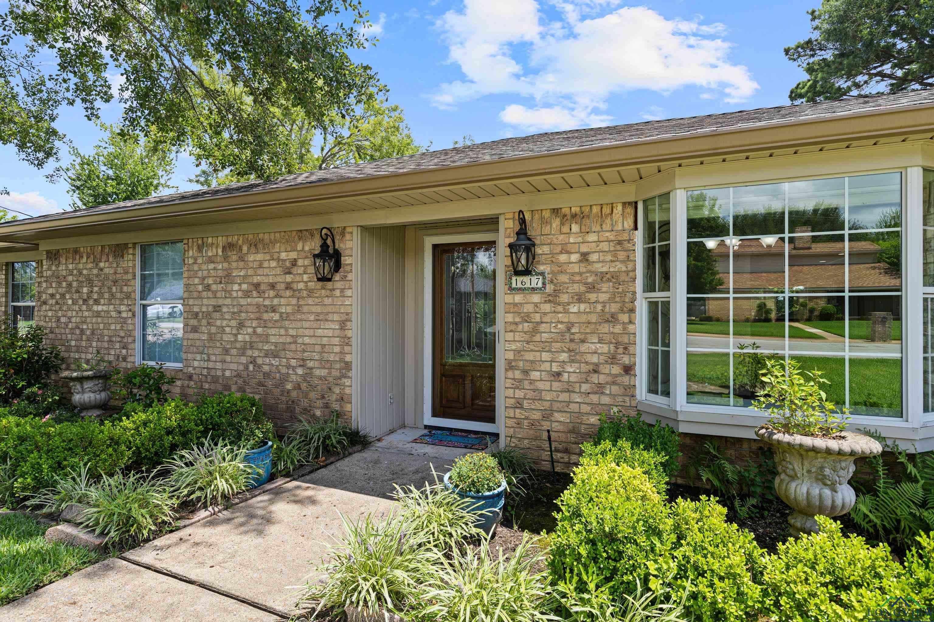 Property Photo:  1617 Cindy Lou Ave  TX 75654 