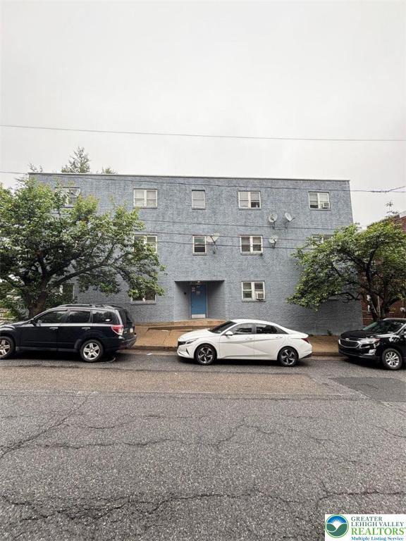 Property Photo:  715 E 7th Street 101  PA 18015 