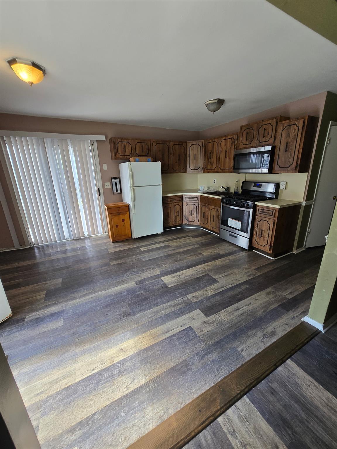 Property Photo:  46 Sunrise Avenue  NY 11757 