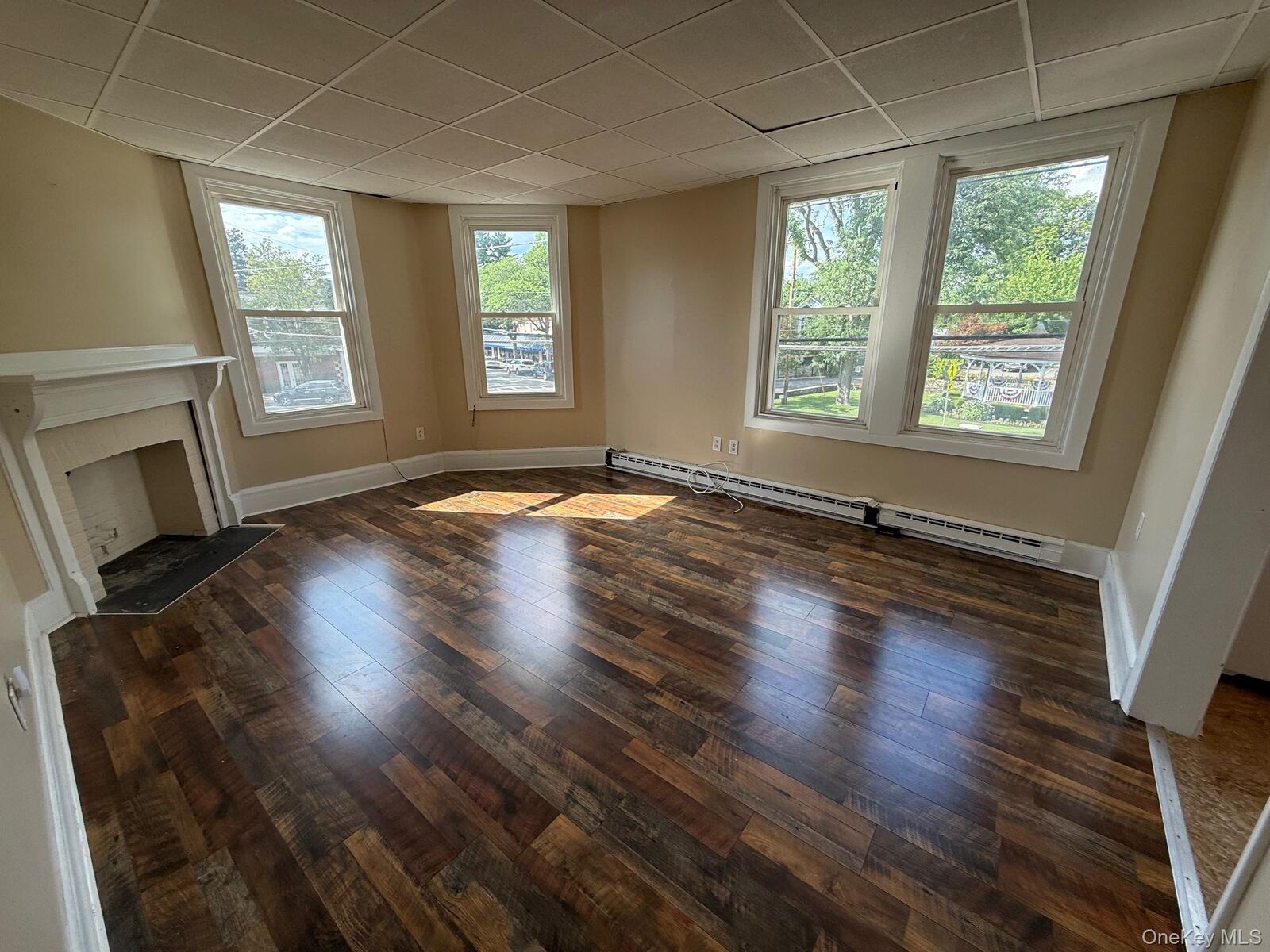 Property Photo:  247 Hudson Street 6  NY 12520 