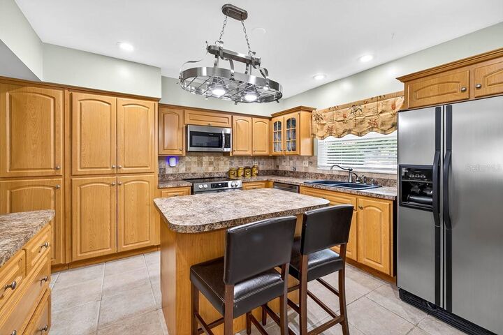 Property Photo:  6410 Felice Avenue  FL 33614 