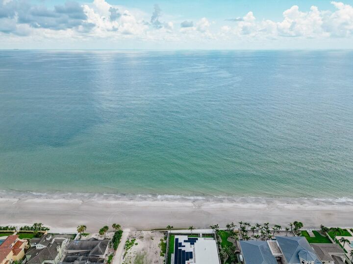 Property Photo:  15802 2nd Street E  FL 33708 