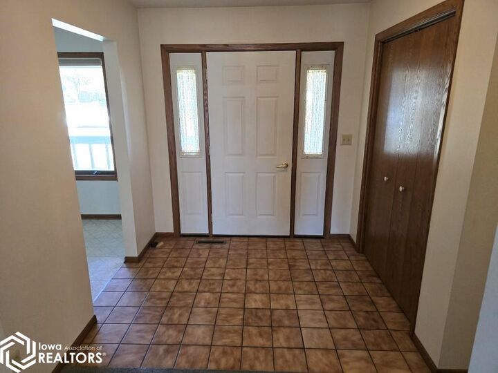 Property Photo: 1973 S Carolina Ave. IA 50401-5309