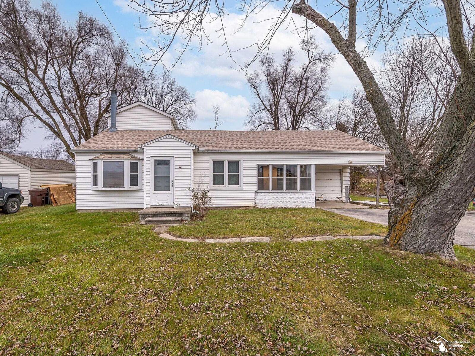 Property Photo:  3610 Stewart Road  MI 48162 