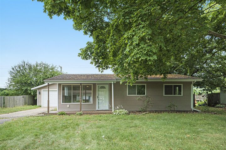17083 Lovers Lane  Three Rivers MI 49093-9010 photo