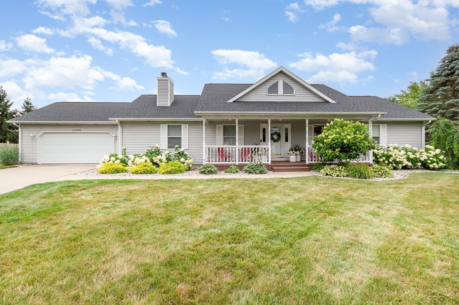 Property Photo:  11081 Garden Ridge Drive  MI 48623 