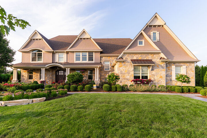 Property Photo:  39W162 Long Meadow Lane  IL 60175 