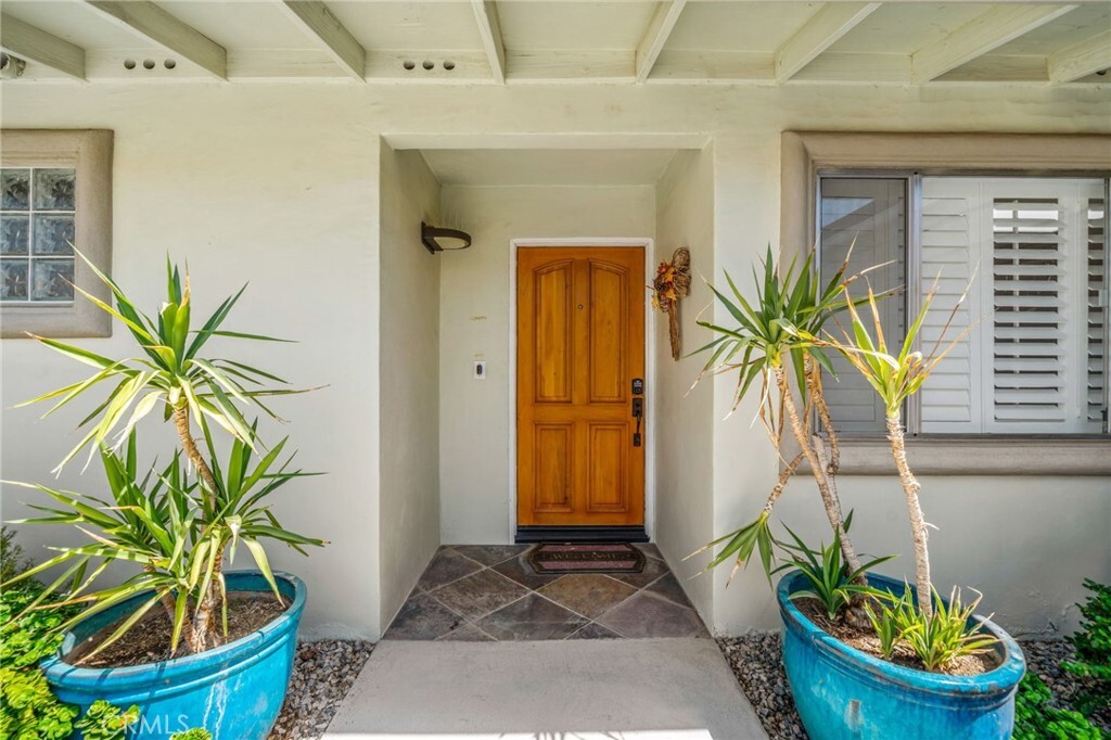 Property Photo:  39004 Knoll View Circle  CA 92234 