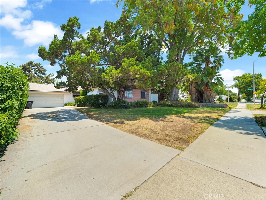 Property Photo:  1416 W 4th Street  CA 91762 