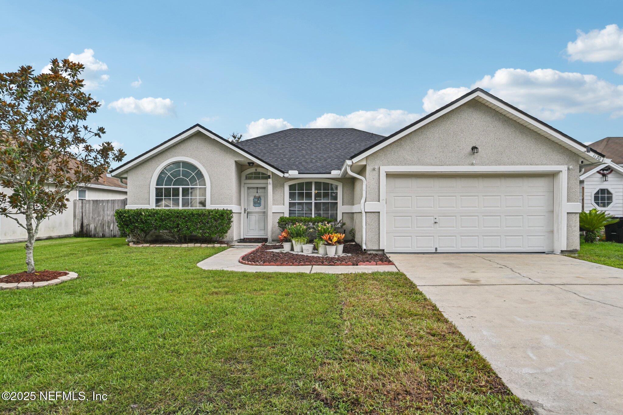 Property Photo: 1130 Summer Springs Drive FL 32068