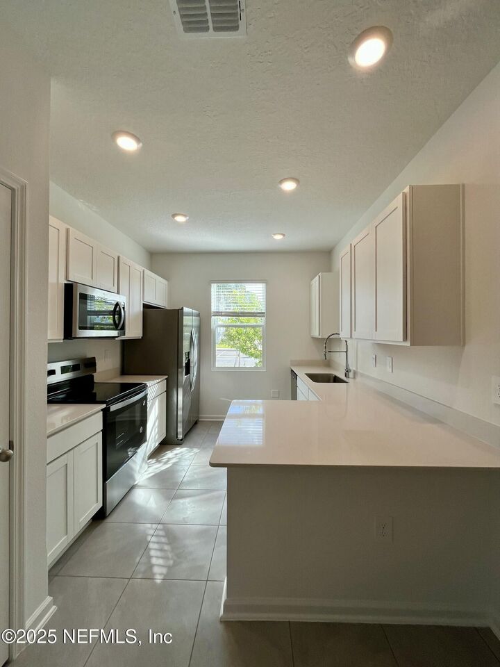 Property Photo: 243 Sage Branch Street FL 32095