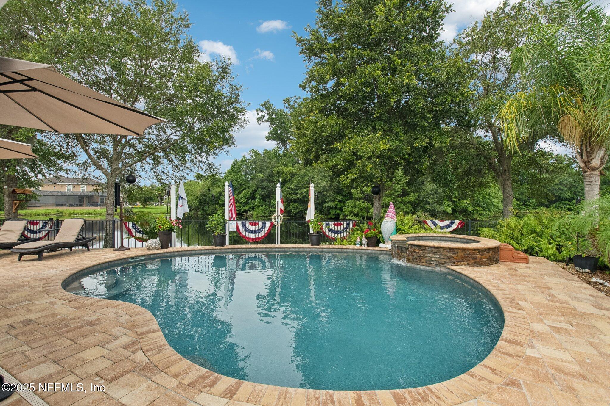 Property Photo: 10284 Oxford Lakes Drive FL 32257