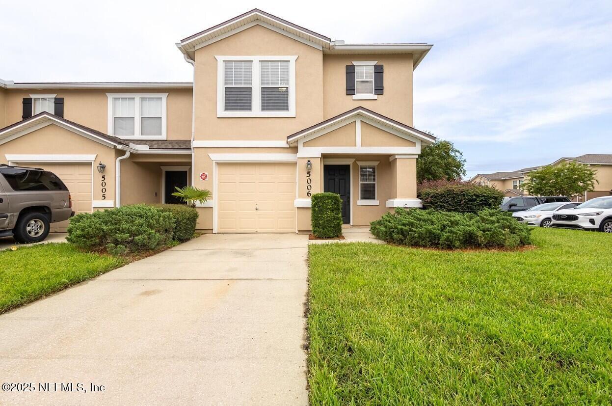 Property Photo: 1500 Calming Water Drive 5006 FL 32003
