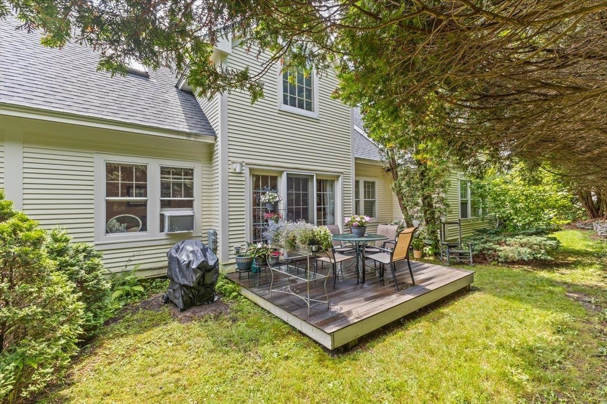 Property Photo:  30 Eastman Farm Road  VT 05408 