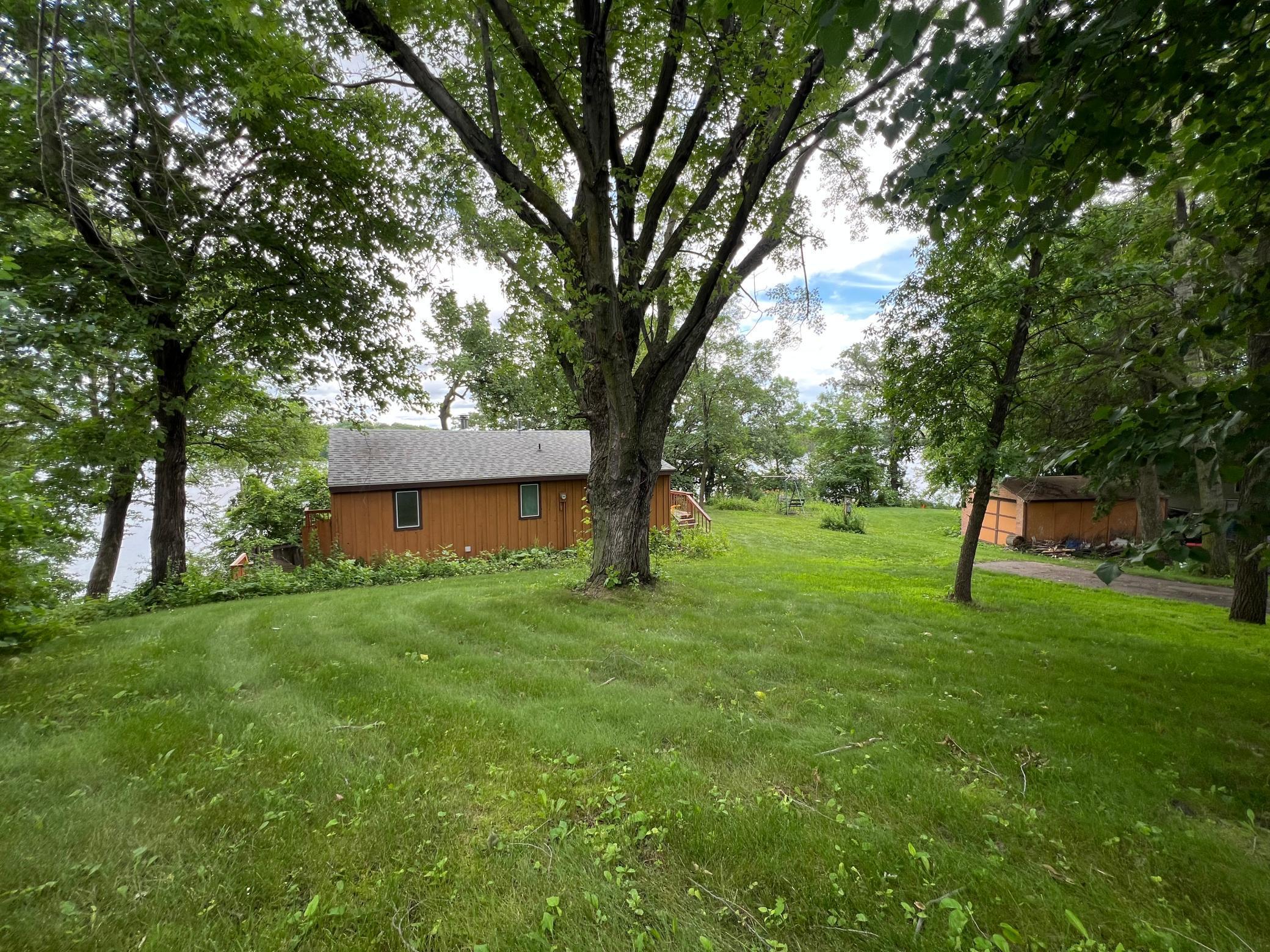 Property Photo: 20636 Elkview Road MN 56368
