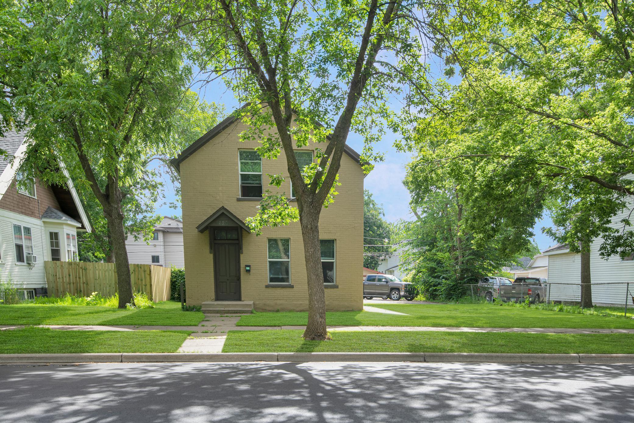 Property Photo:  620 8th Avenue S  MN 56301 