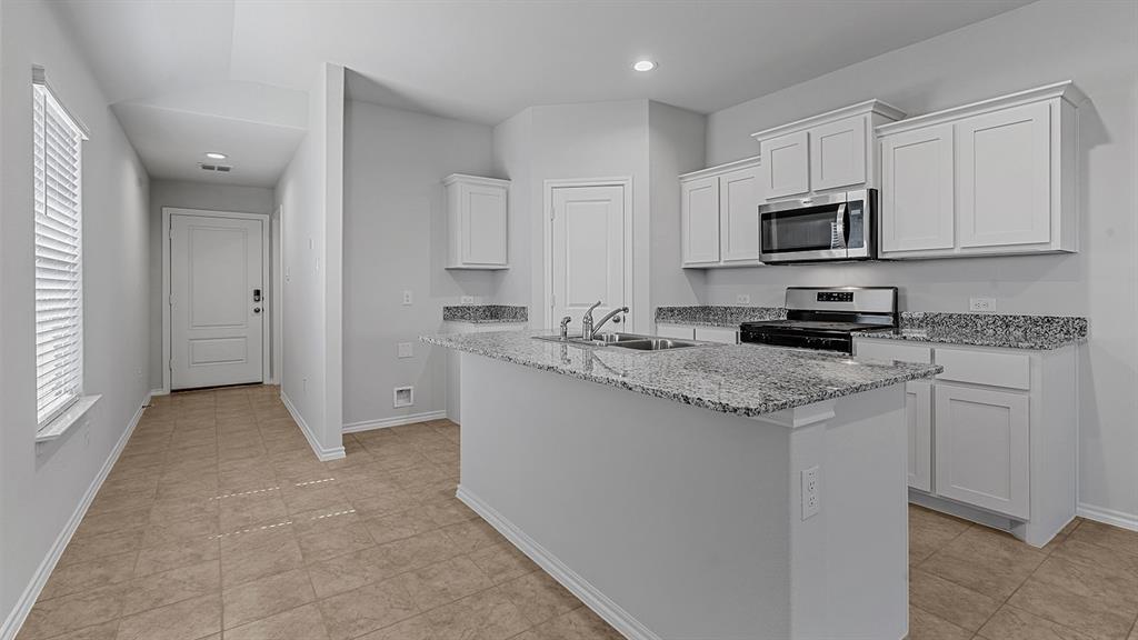 Property Photo: 115 Gerber Lane TX 76023