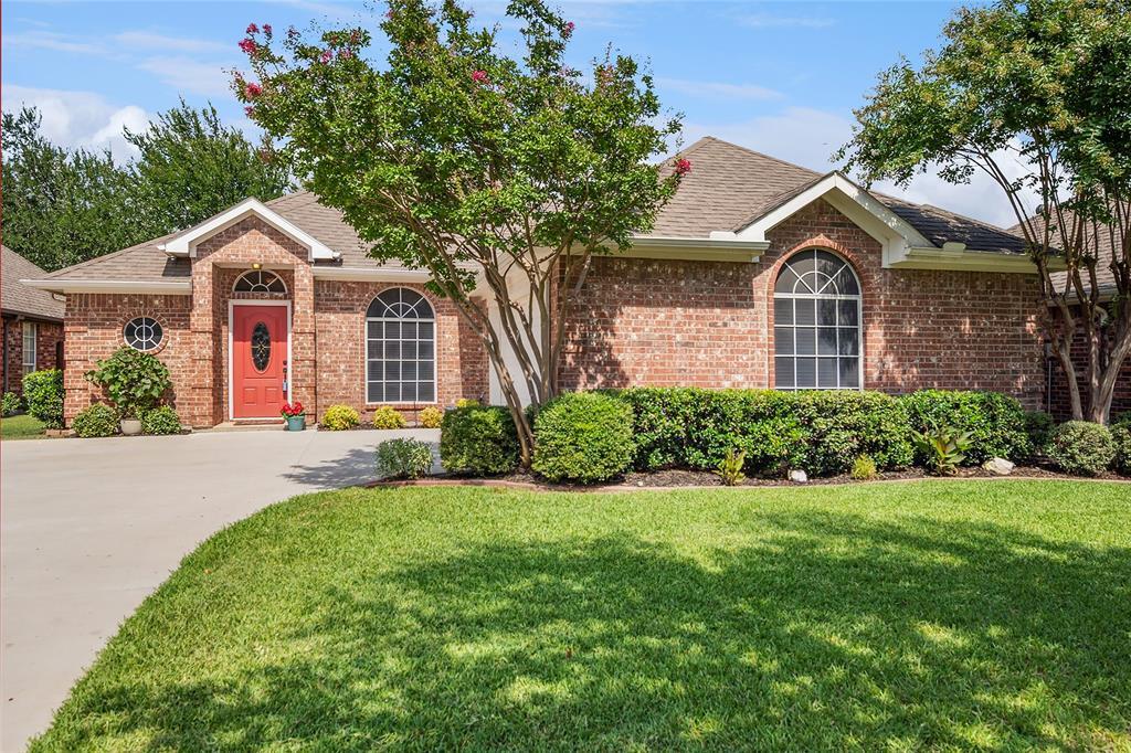 Property Photo:  1726 Chatham Lane  TX 76248 
