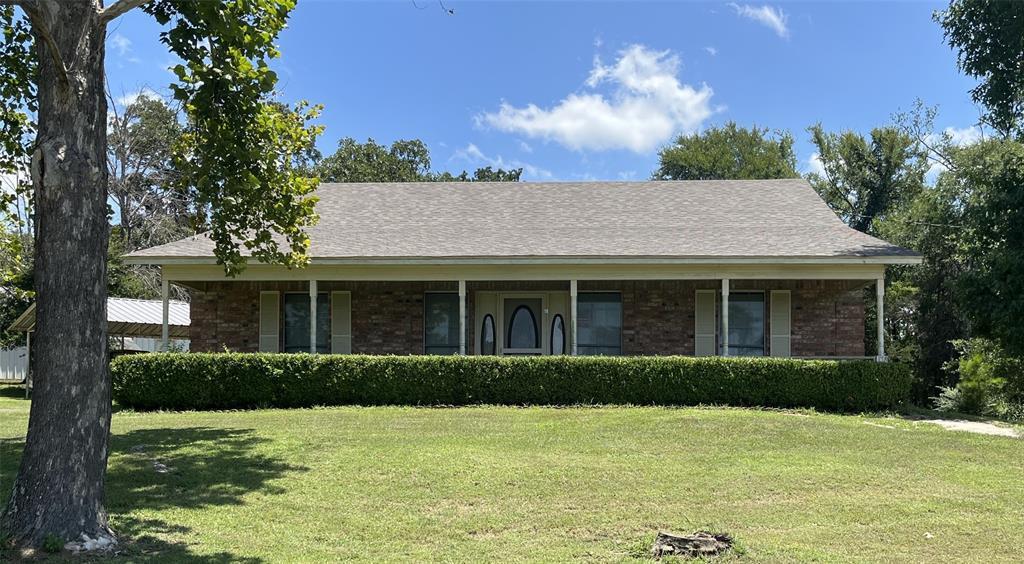 Property Photo:  210 Vz County Rd 2139  TX 75103 