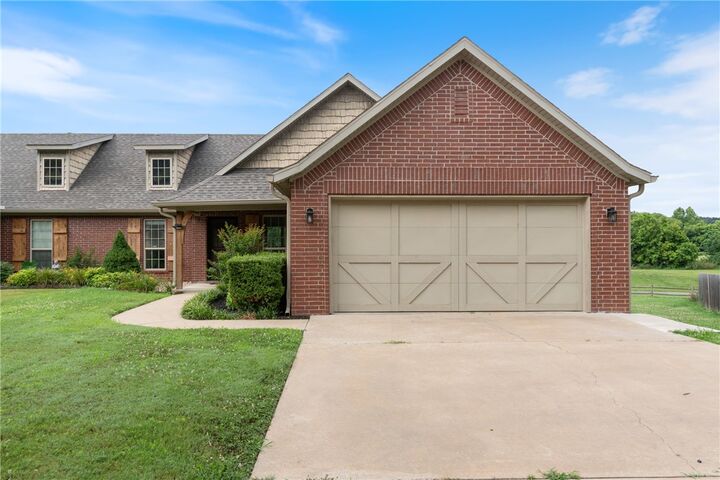 Property Photo:  575 Sugar Creek Road  AR 72751 