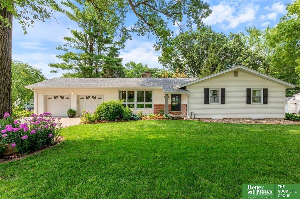 7804 Keystone Drive  Omaha NE 68134 photo