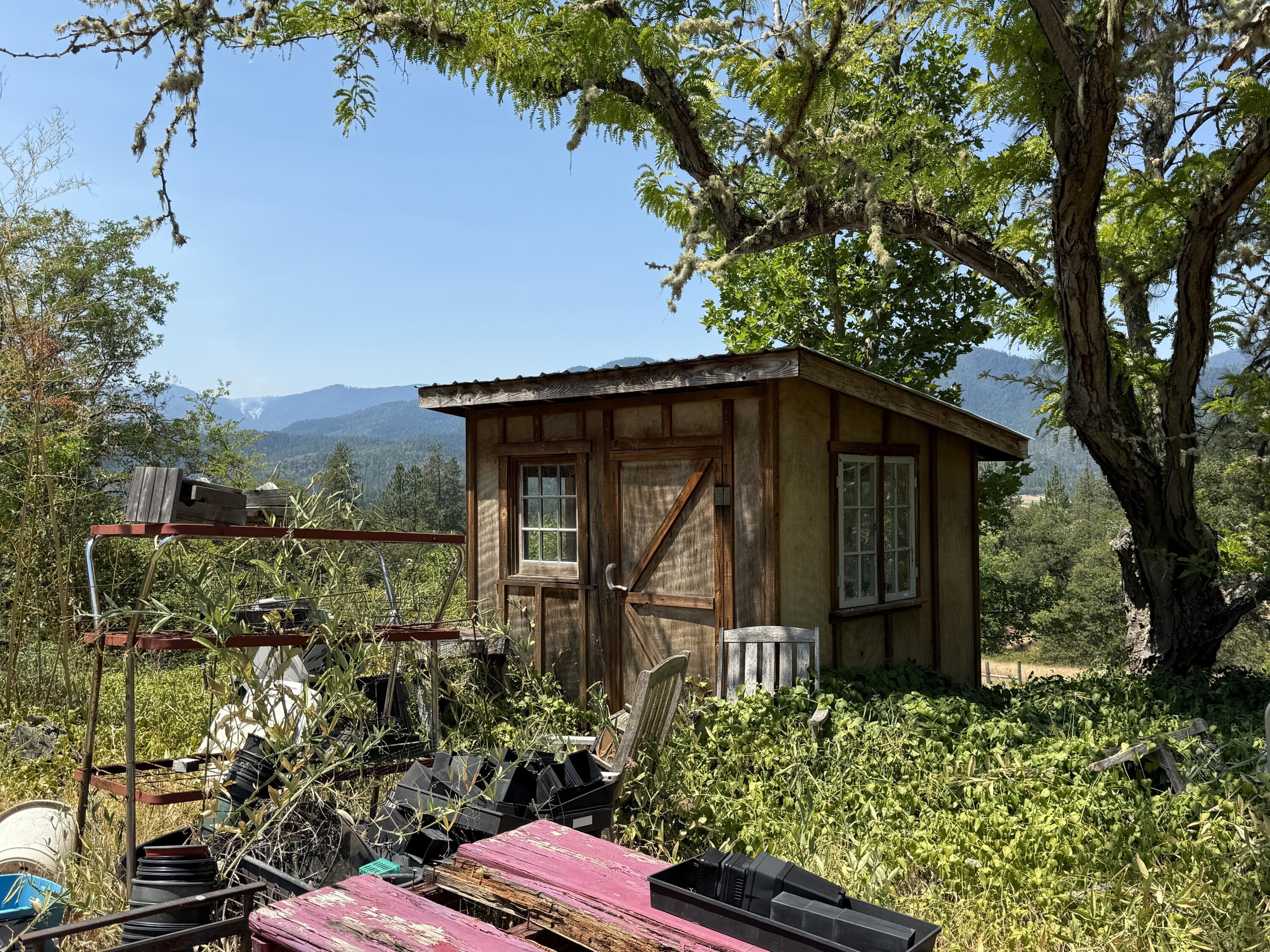 Property Photo: 18485 Williams Highway OR 97544