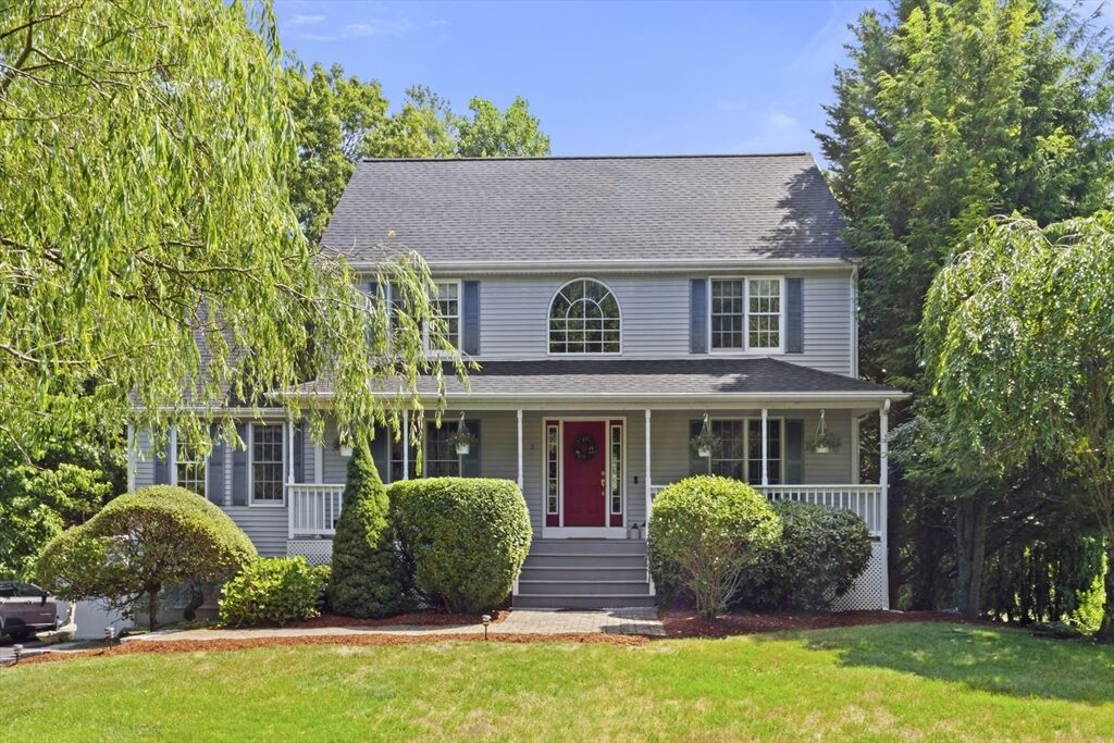 Property Photo:  8 Whineys Way  MA 02703 