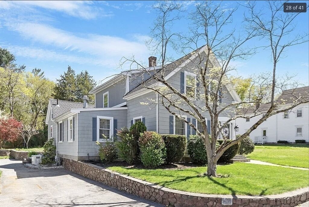 Property Photo:  13 Washington Street  MA 01864 