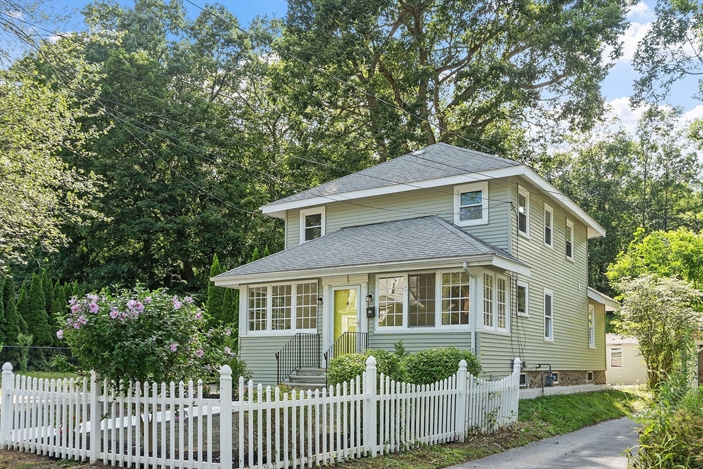12 Romola Rd  Worcester MA 01605 photo