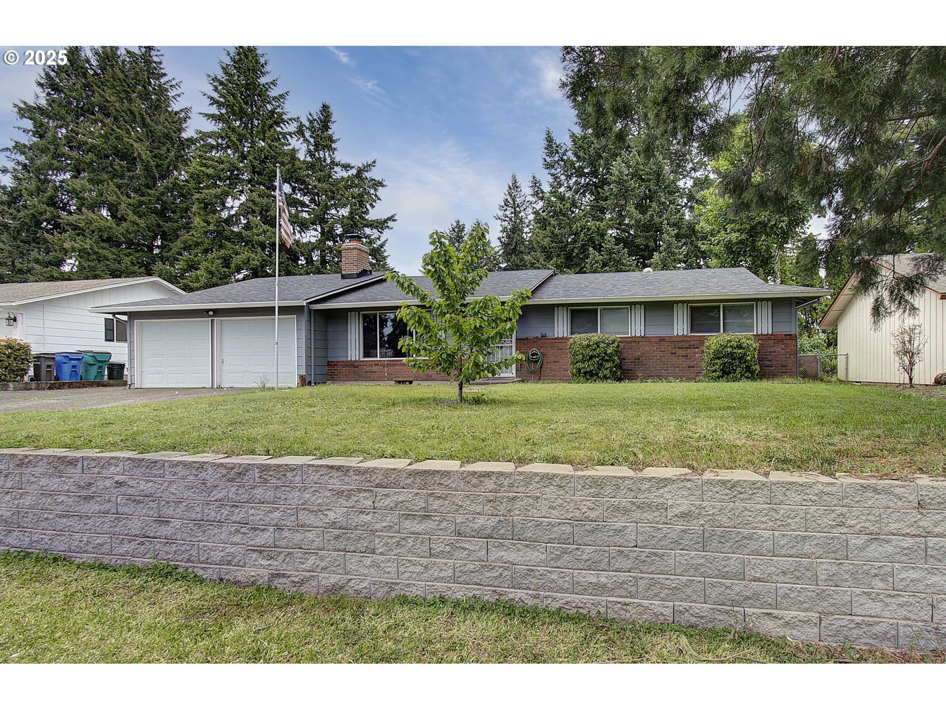 Property Photo:  6510 NE 52nd St  WA 98661 