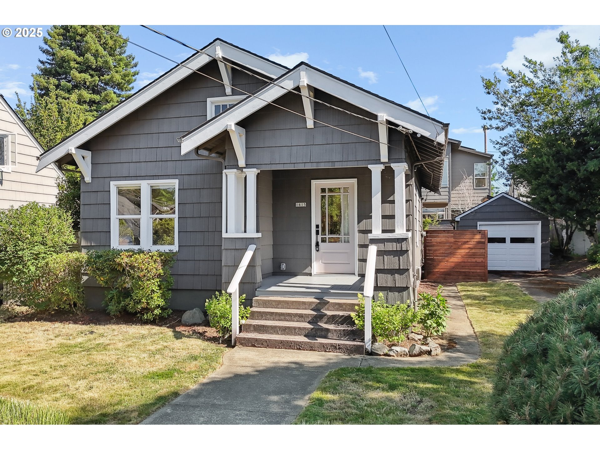 1615 N Webster St  Portland OR 97217 photo