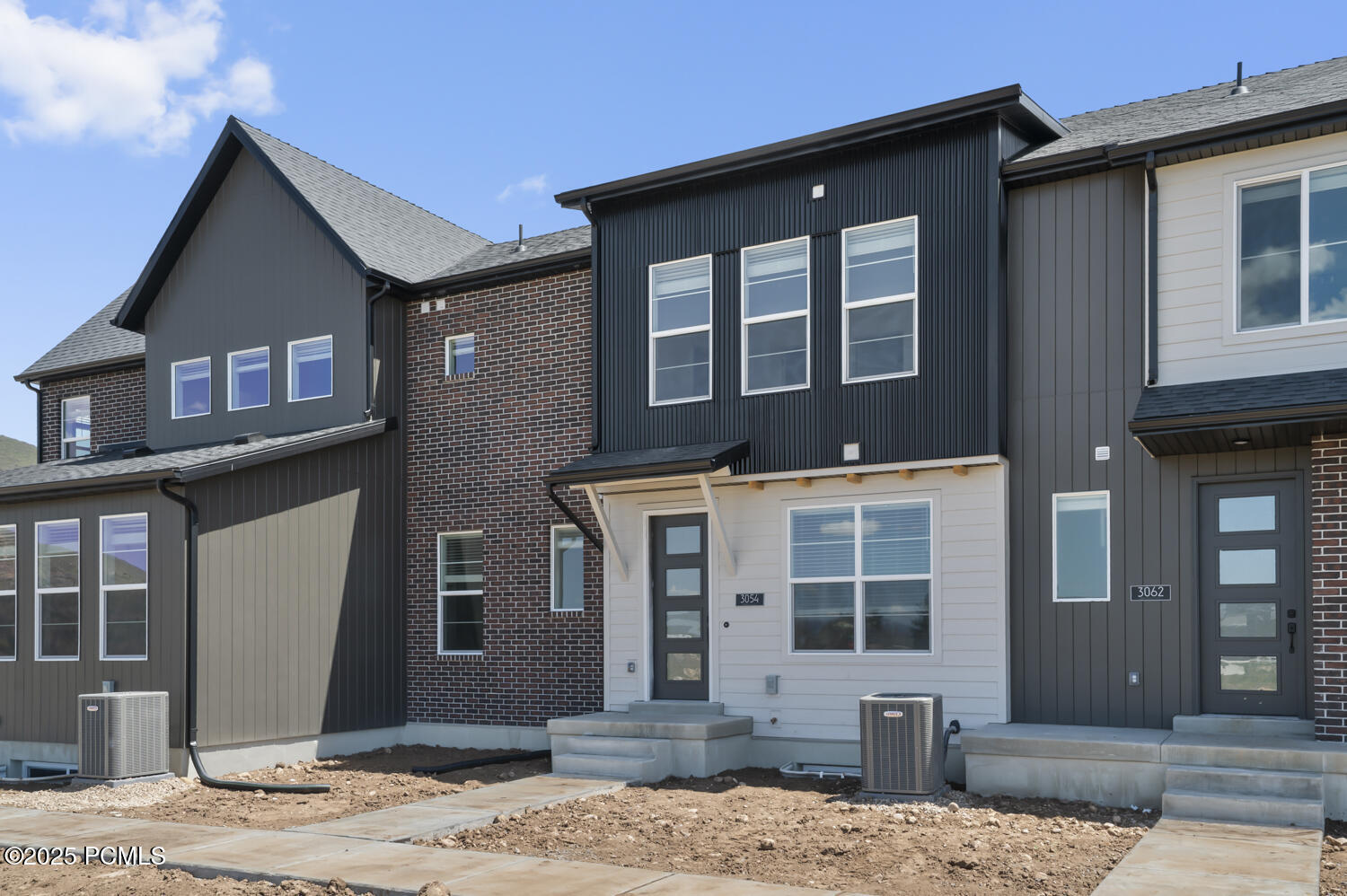 Property Photo: 3054 Clover Court UT 84036