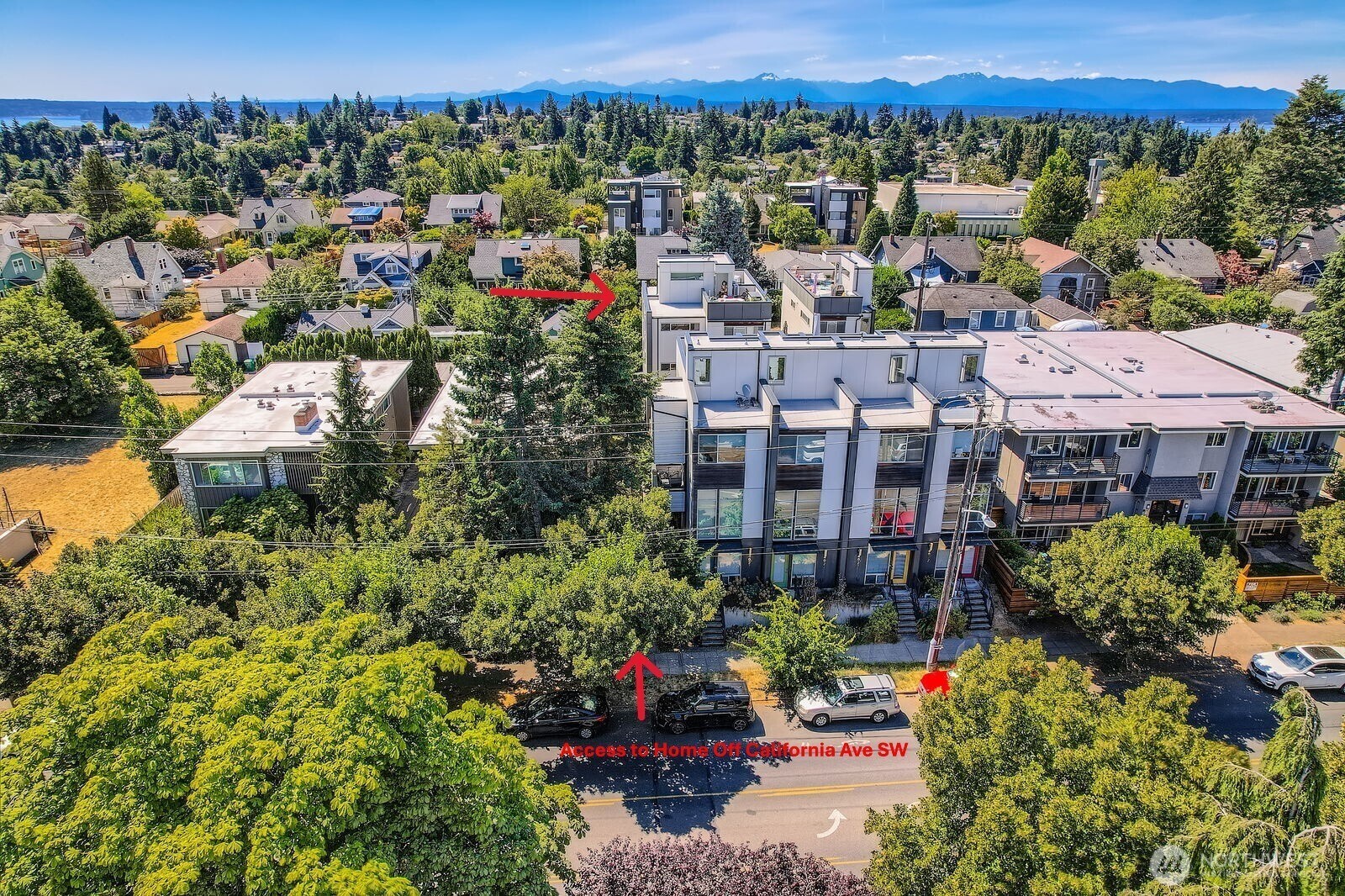 Property Photo: 4033 California Avenue SW WA 98116