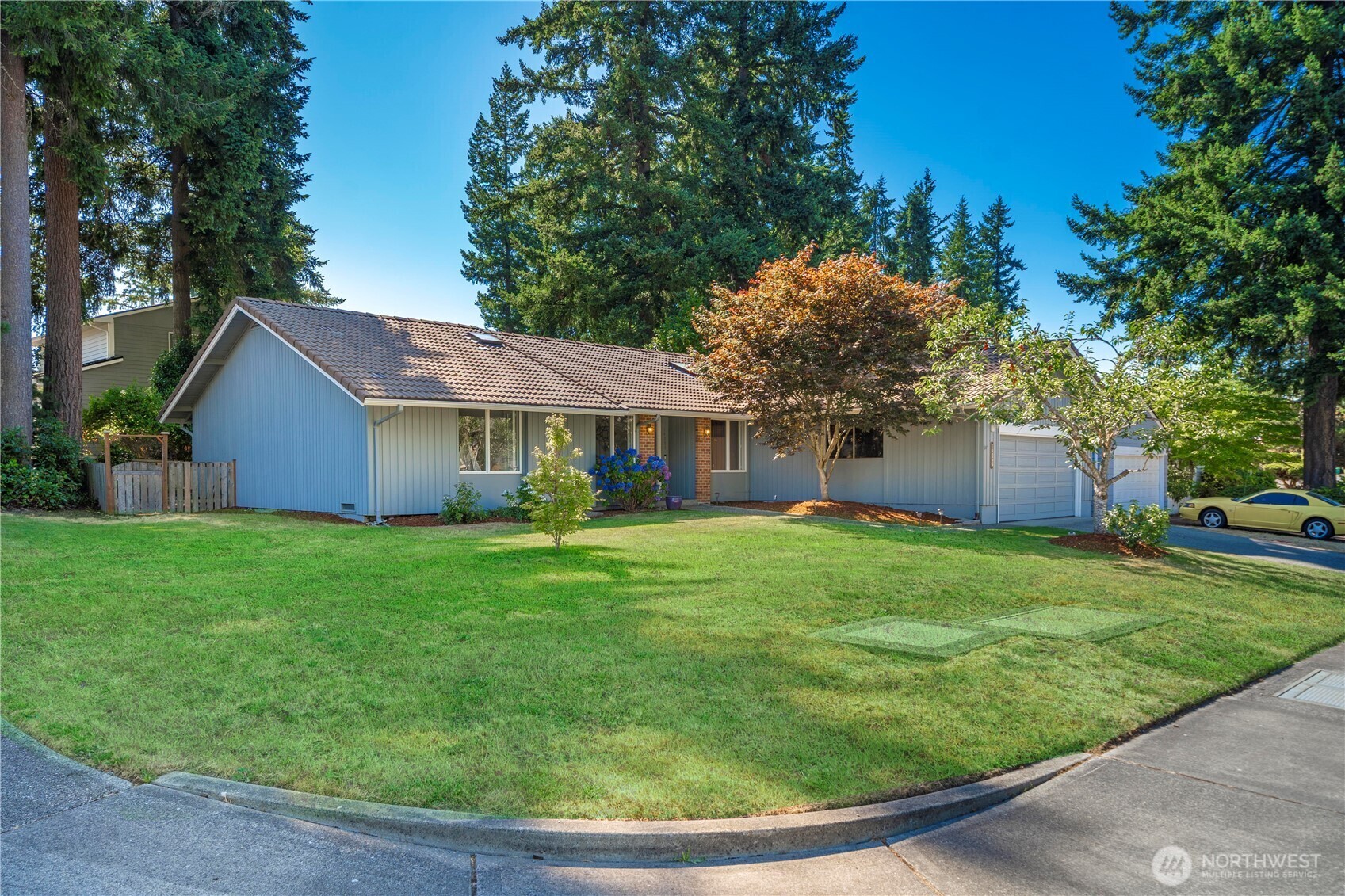 Property Photo: 14255 SE Fairwood Boulevard WA 98058