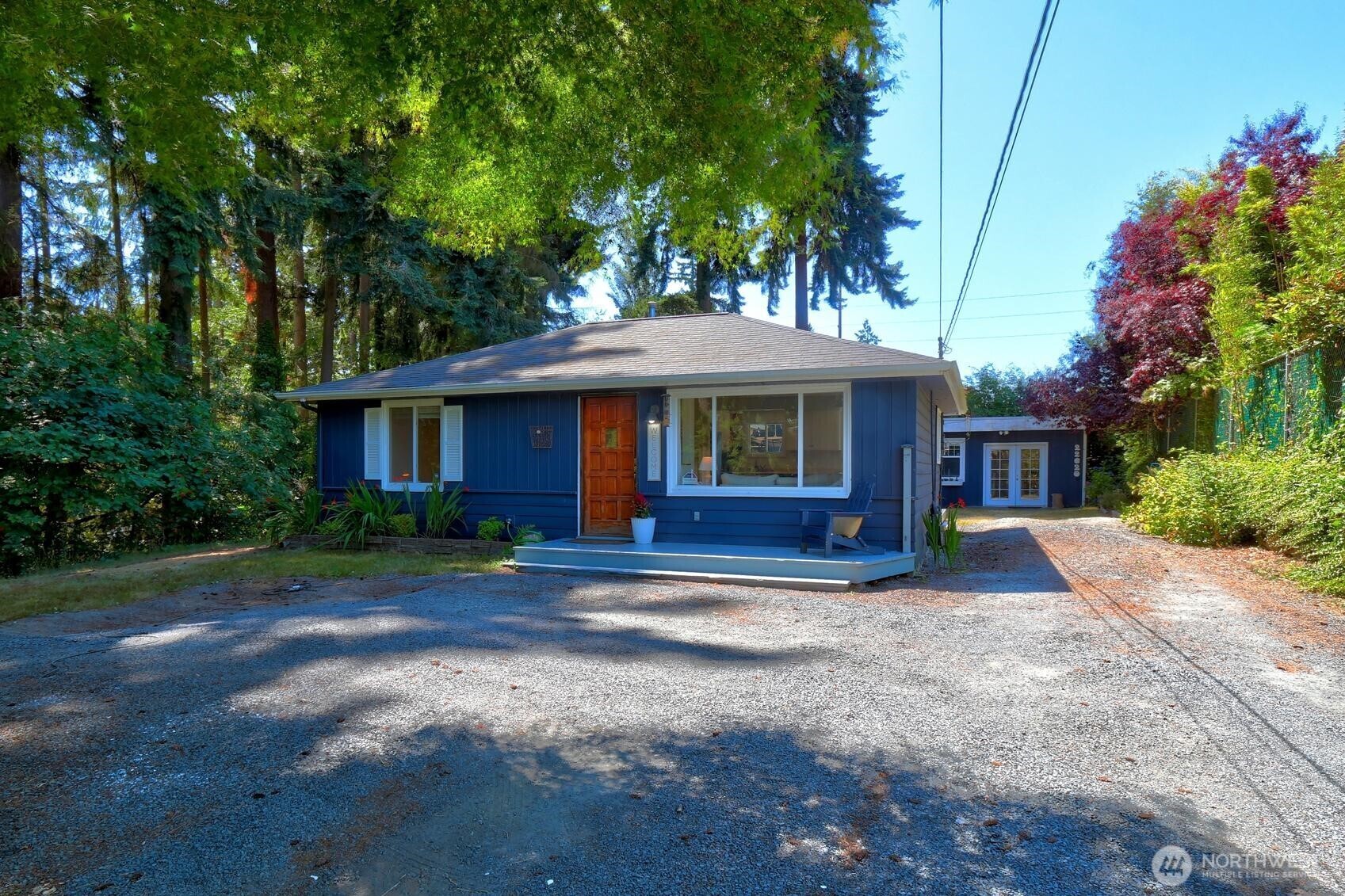 Property Photo:  22620  95th Place W  WA 98020 