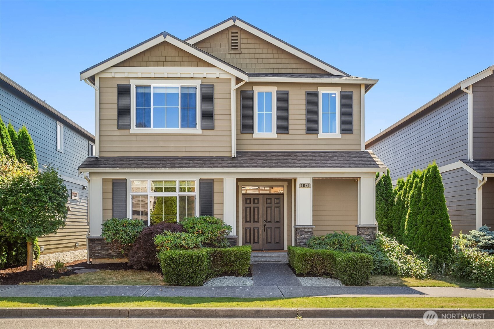 4681  Arbors Circle  Mukilteo WA 98275 photo