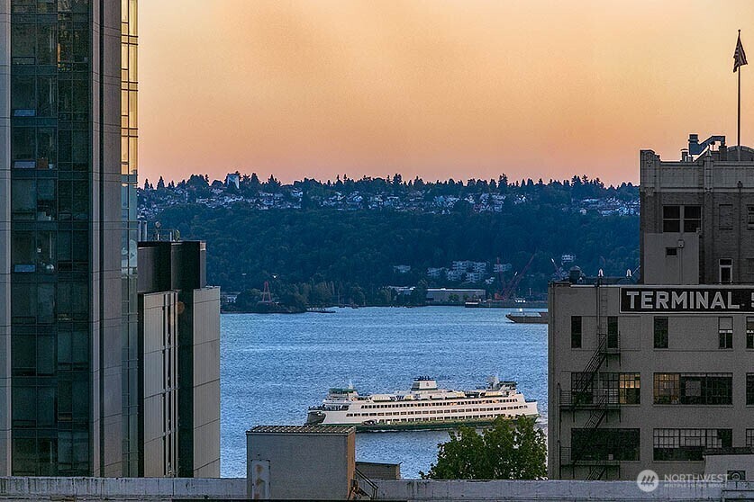 1920  4th Avenue 1702  Seattle WA 98101 photo
