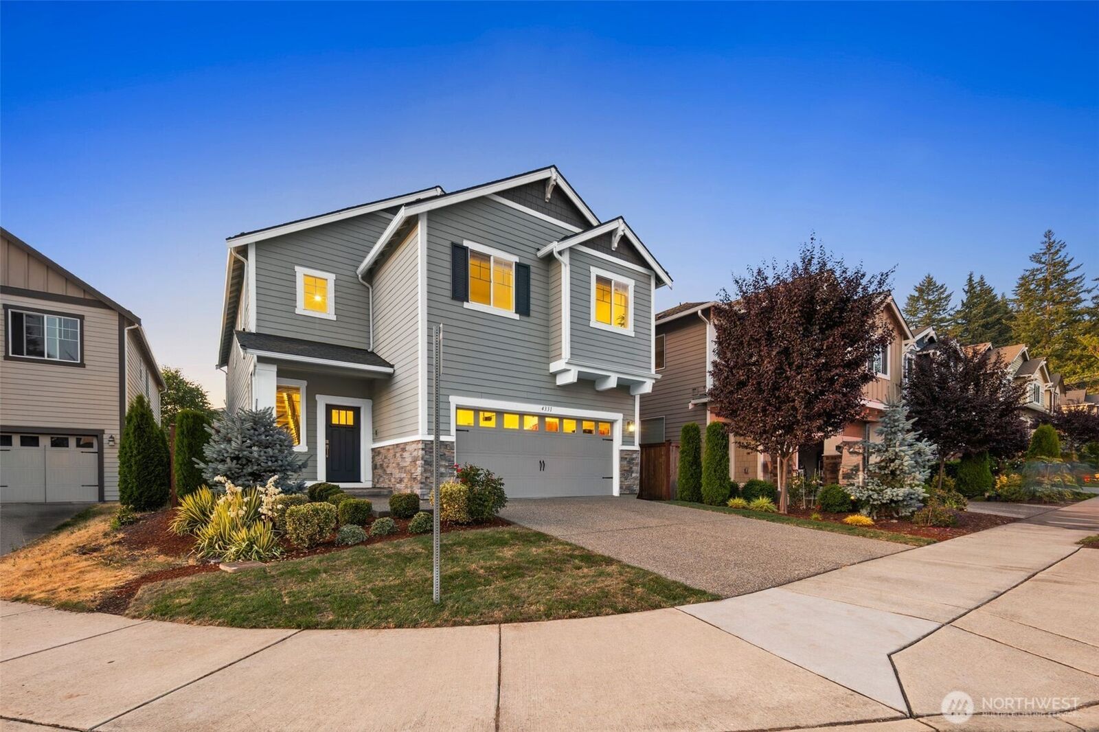 Property Photo: 4331 233rd Place SE WA 98021