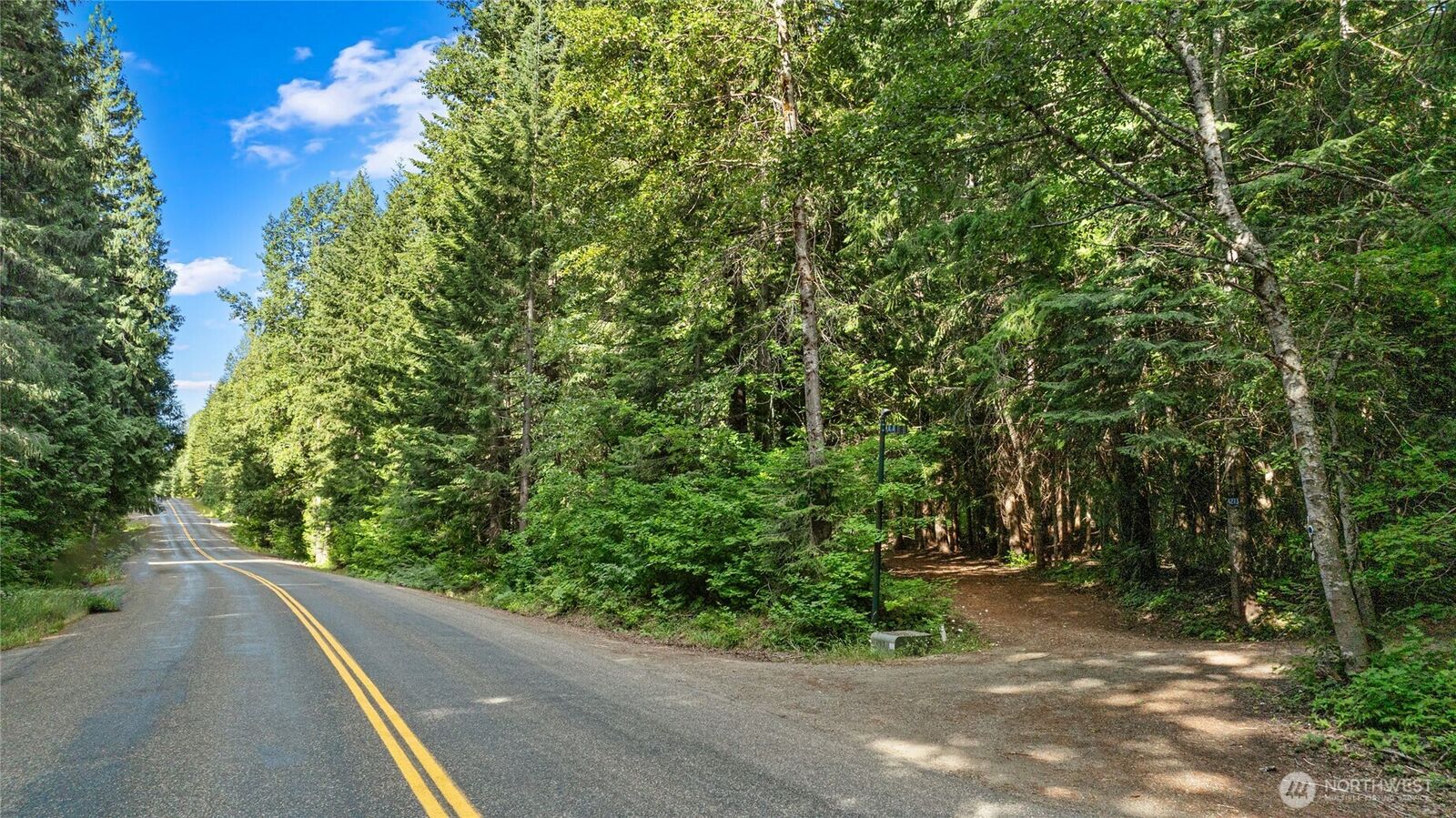 MLS#2408234: 4273 Kachess Lake Road, Easton, WA 98925