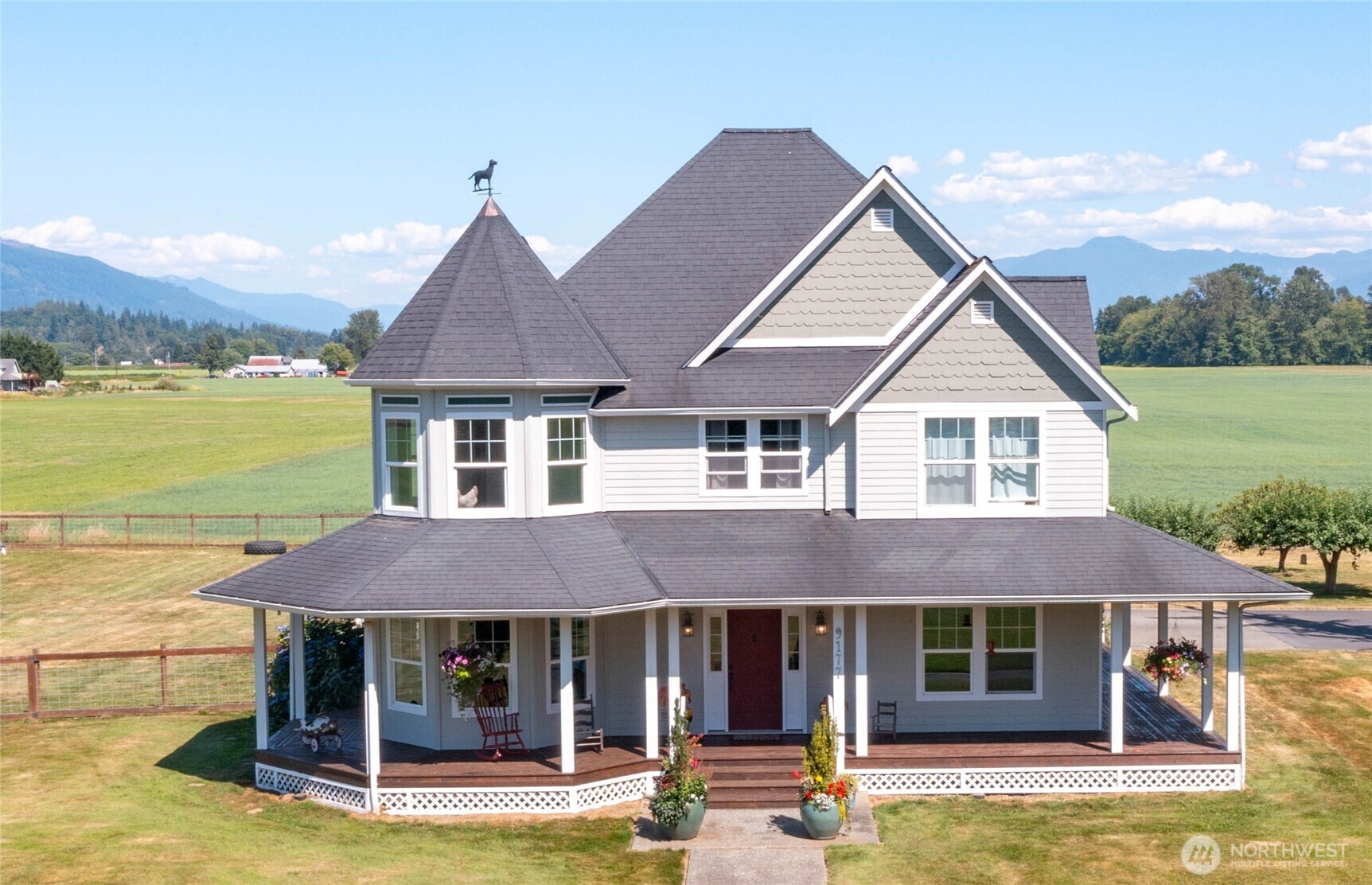 Property Photo: 9177 Collins Road WA 98284
